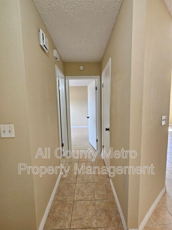 Foto del edificio - 360 Holly Ridge Rd