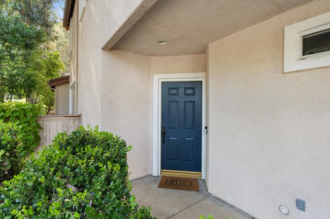 Building Photo - 27836 Sweetwater Ln