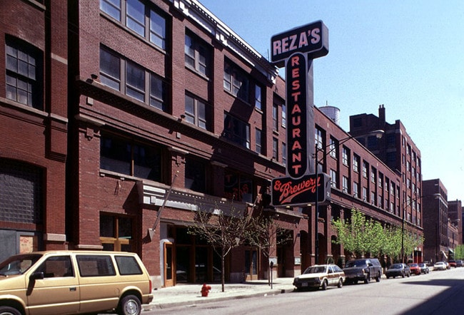 Alternate Building View - Gallery 400