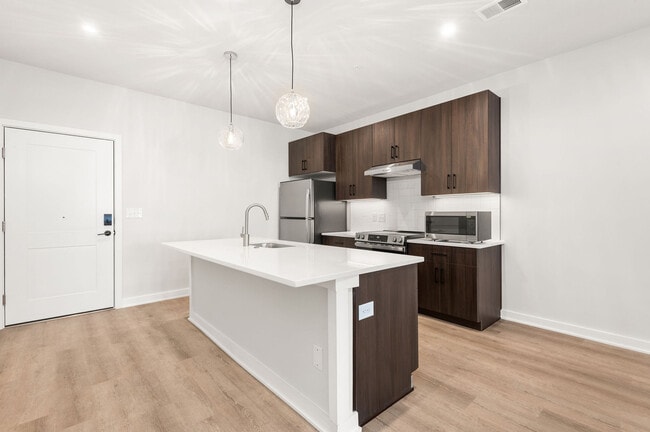 Building Photo - Milliner Lofts