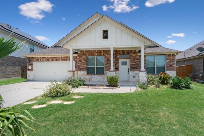 Building Photo - 12609 Twisted Root Dr