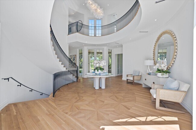 Building Photo - 1080 S Ocean Blvd