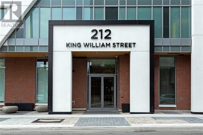 Building Photo - 212 King William St