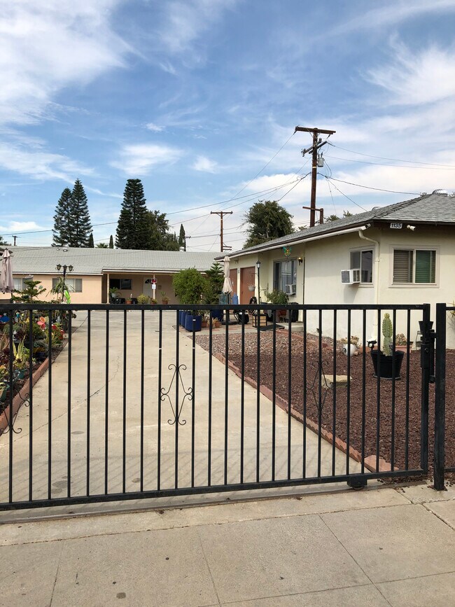 Main Back House - 1133 S Montebello Blvd