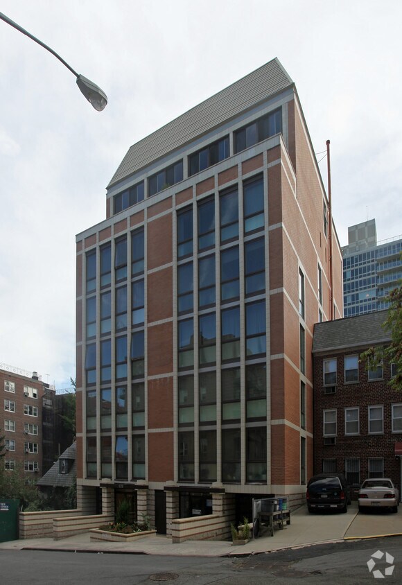 The Shirley Woods of Riverdale Apartments in Bronx, NY