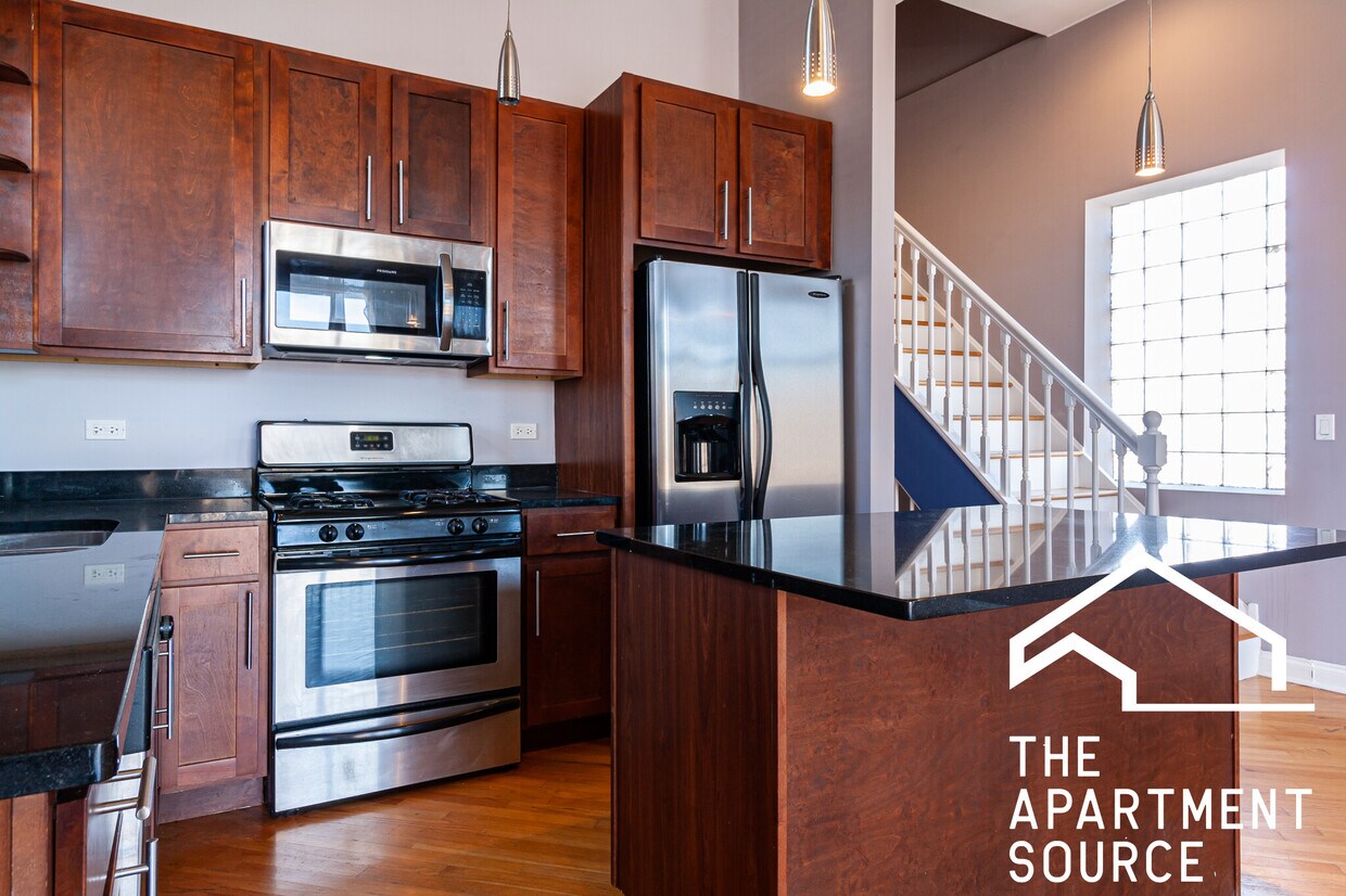 Foto principal - 2551 W Washington Blvd