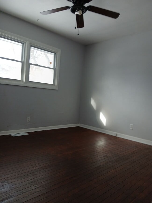 Building Photo - 4610 Illinois St