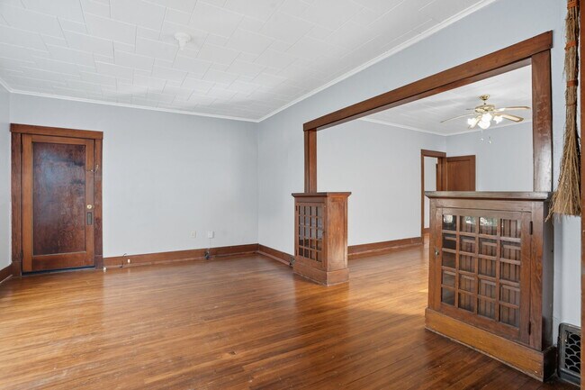 Foto del edificio - 1719 N Marquette St