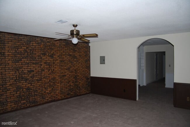 Building Photo - 3 br, 2 bath House - 12115 Edington Pl