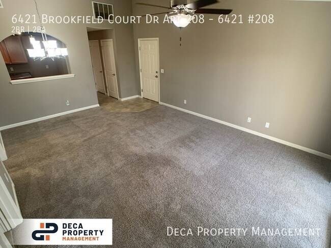 Building Photo - 2 Bedroom Apartment