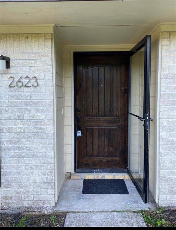 Building Photo - 2623 N Woodloch St