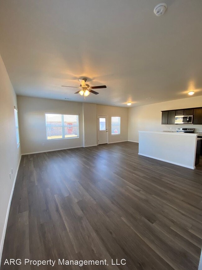 Building Photo - 3 br, 2.5 bath House - 2701A N Sidney Street