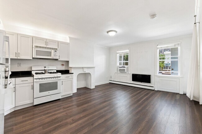 Foto del edificio - 138 Chestnut Ave