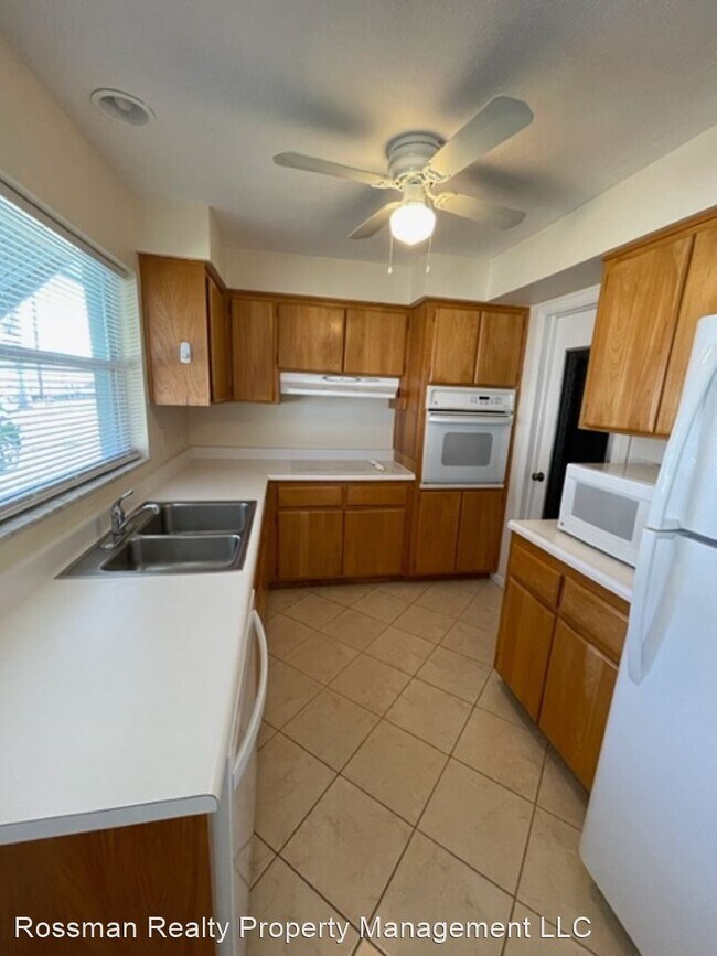 Building Photo - 2 br, 1 bath House - 5724 Riverside Dr