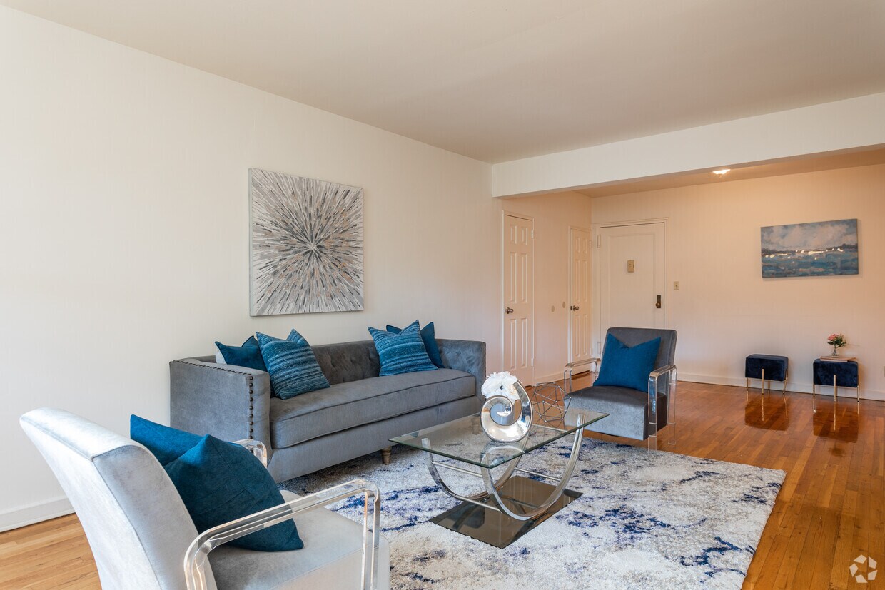 Hoyt Bedford 98140 Hoyt St Stamford, CT Apartments for Rent in