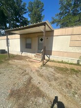 Building Photo - 15 Coleman Dr S