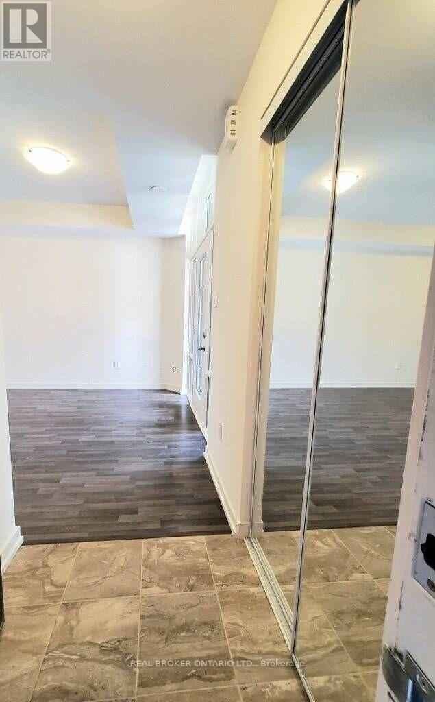 Building Photo - 2 Linsmore Pl