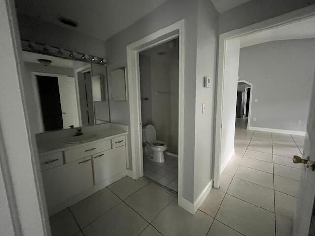 Building Photo - 690 Via Toscana