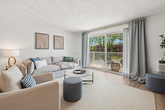 Building Photo - ReNew Waltham