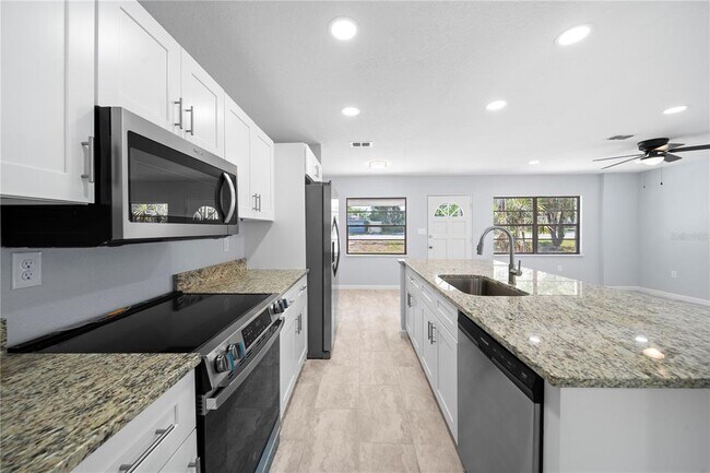 Foto del edificio - 724 W Fairbanks Ave