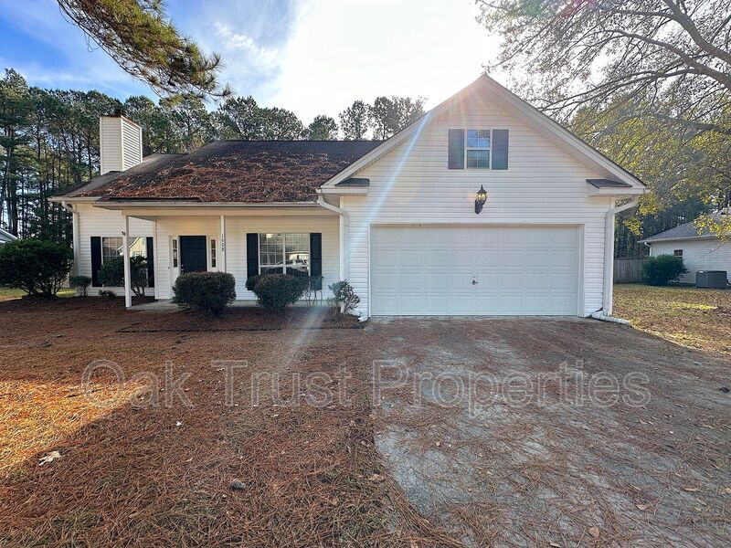 Foto principal - 1608 Windsor Ln