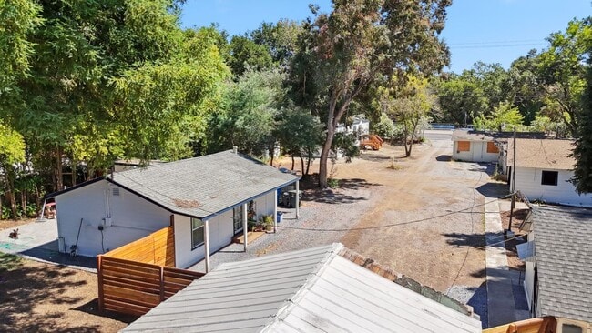 Foto del edificio - 2291 Guerneville Rd