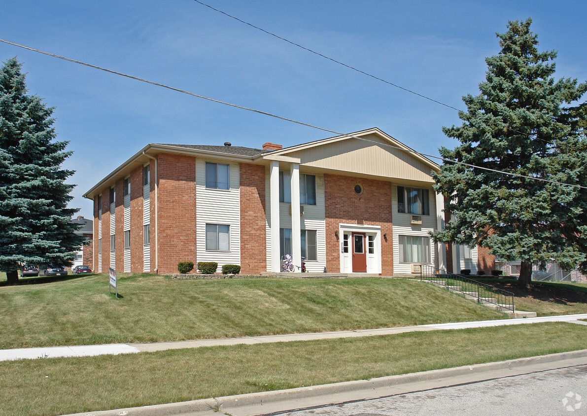 3100 86th St, Sturtevant, WI 53177 Apartments in Sturtevant, WI