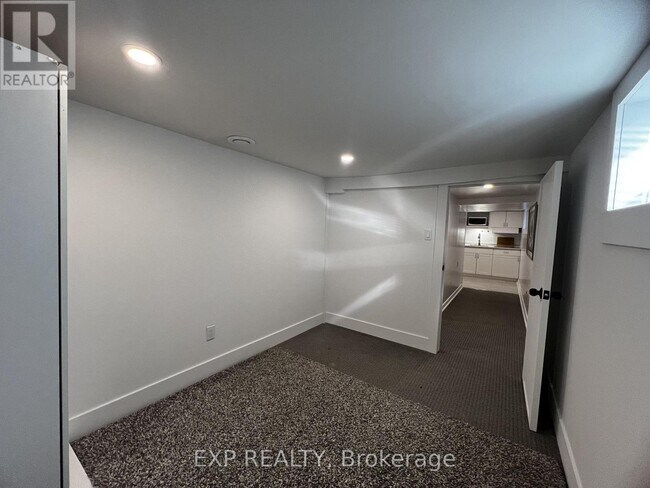 Photo du bâtiment - BSMT - 4424 SIXTH AVENUE