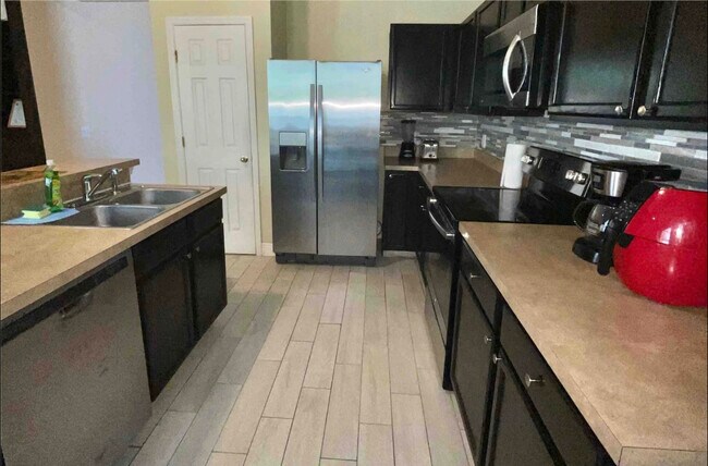 Building Photo - 1523 Blue Horizon Dr