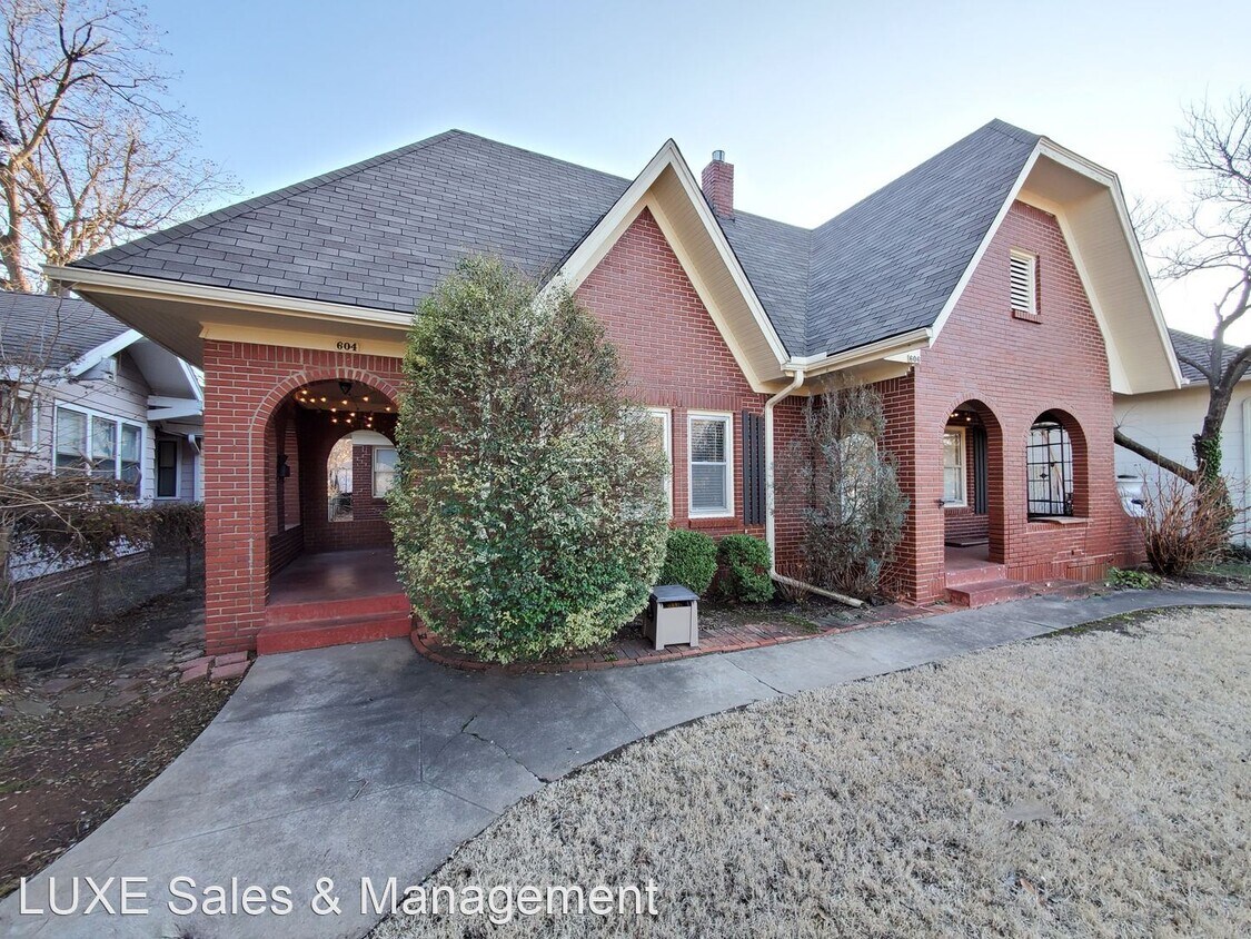 Primary Photo - 2 br, 2 bath House - 604 NW 19th St