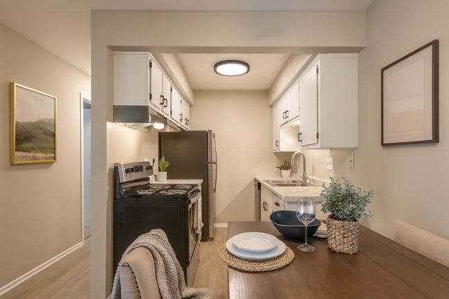 Interior Photo - Biscayne Apartments