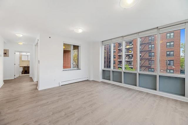 Building Photo - 2 bedroom in FLUSHING NY 11355