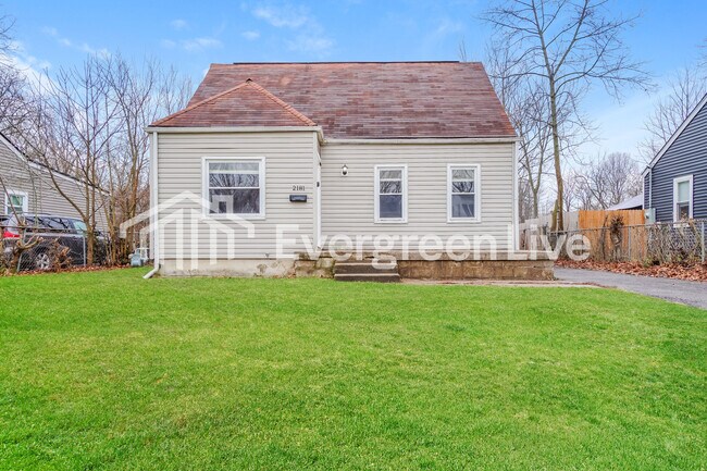 Foto del edificio - 2181 Middlehurst Dr