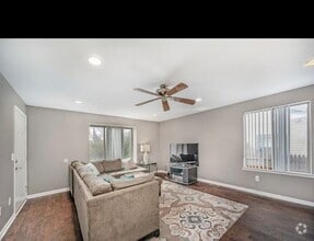 Building Photo - 512 W 12 Mile Rd