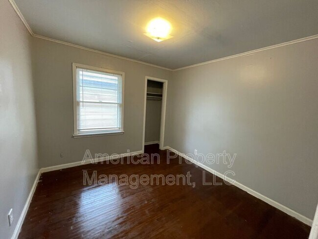 Foto del edificio - 6128-P6128 E 17th St