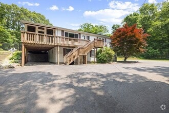 Building Photo - 322 Sibley Rd