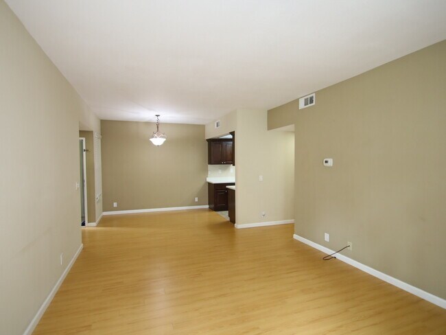 Building Photo - 1777 Braddock Ct