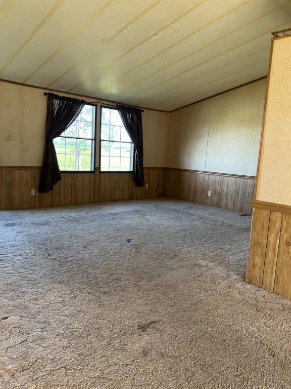 Foto del edificio - 470 Rentzel Rd