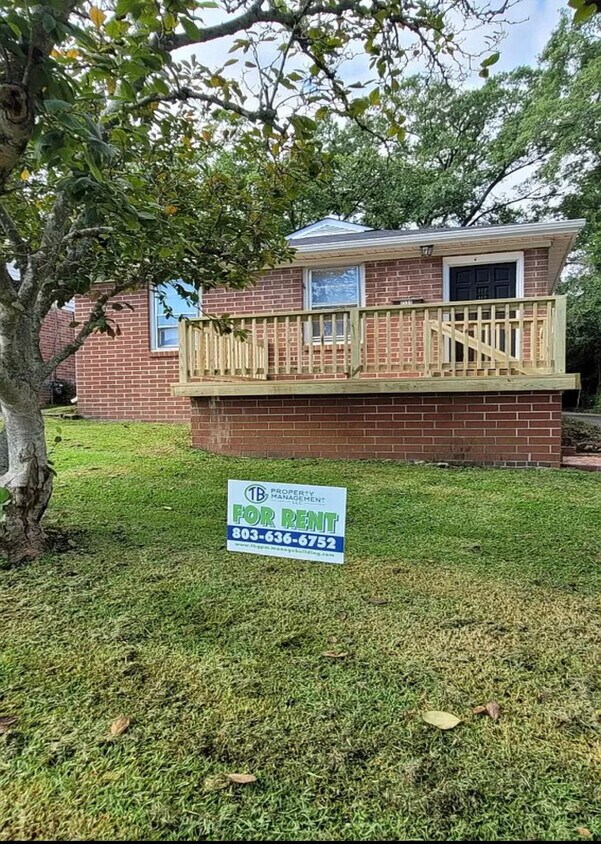 Foto principal - 2584 Cherry St