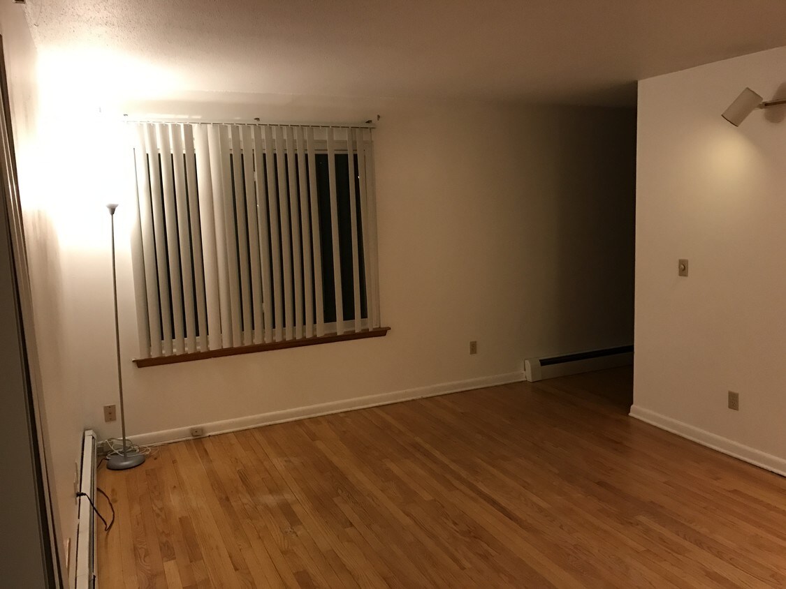 135 New Britain Ave, Farmington, CT 06085 135 New Britain Ave Farmington, CT Apartments for