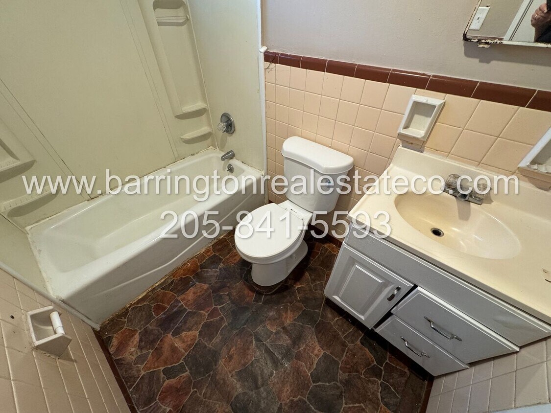 Foto del edificio - 1541 17th Pl S