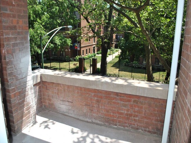 Foto del edificio - 1630 W Fargo Ave