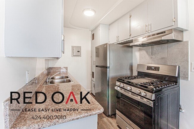 Foto del edificio - 901 Centinela Ave