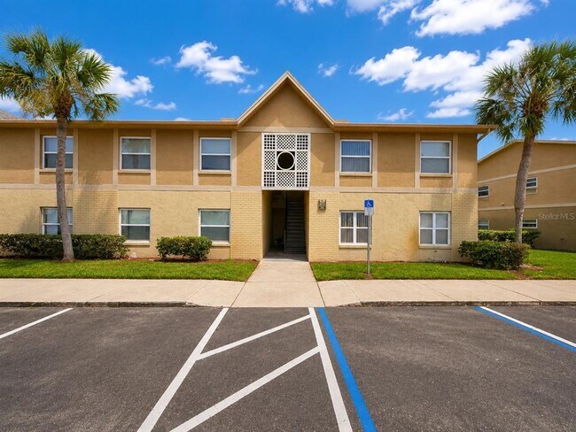Foto del edificio - 9933 Sweepstakes Ln