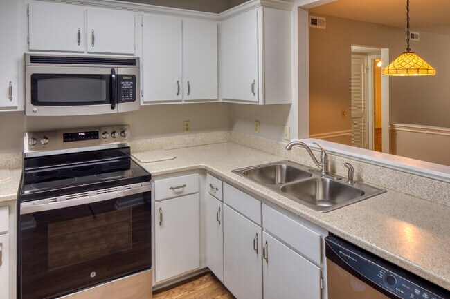 Foto del edificio - 104 Oyster Shell Ln