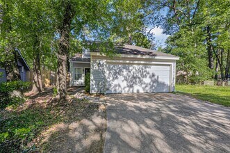 Building Photo - 1106 E Red Cedar Cir