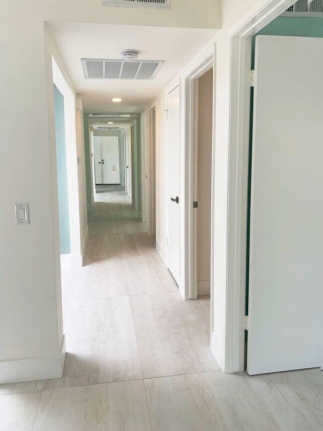 Foto del edificio - PALM SPRINGS, Long Term, Unfurnished Villa