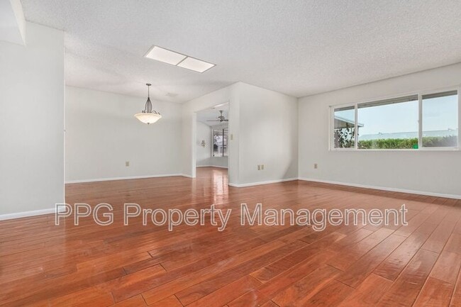 Building Photo - 14022 Whispering Lake Dr