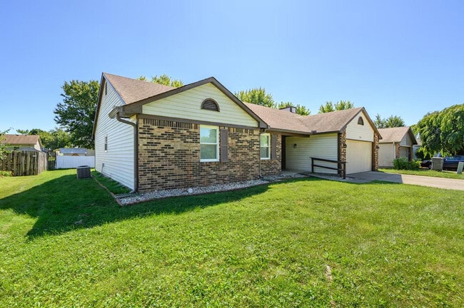 Foto del edificio - 8209 Parsley Ln