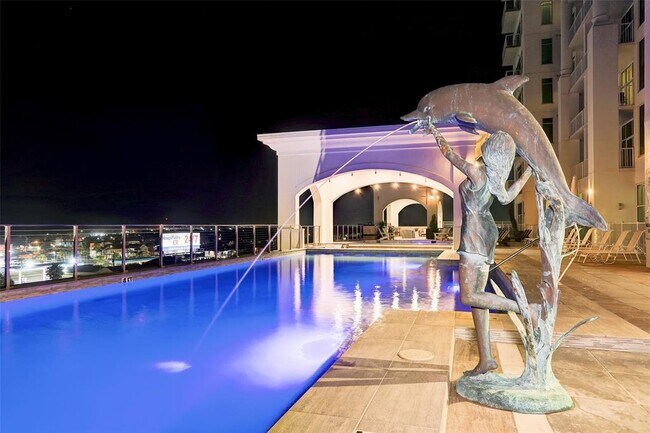 Foto del edificio - 500 Seawall Blvd
